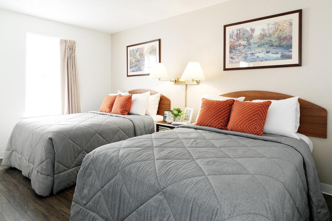 Intown Extended Tx - Greenspoint Motel *